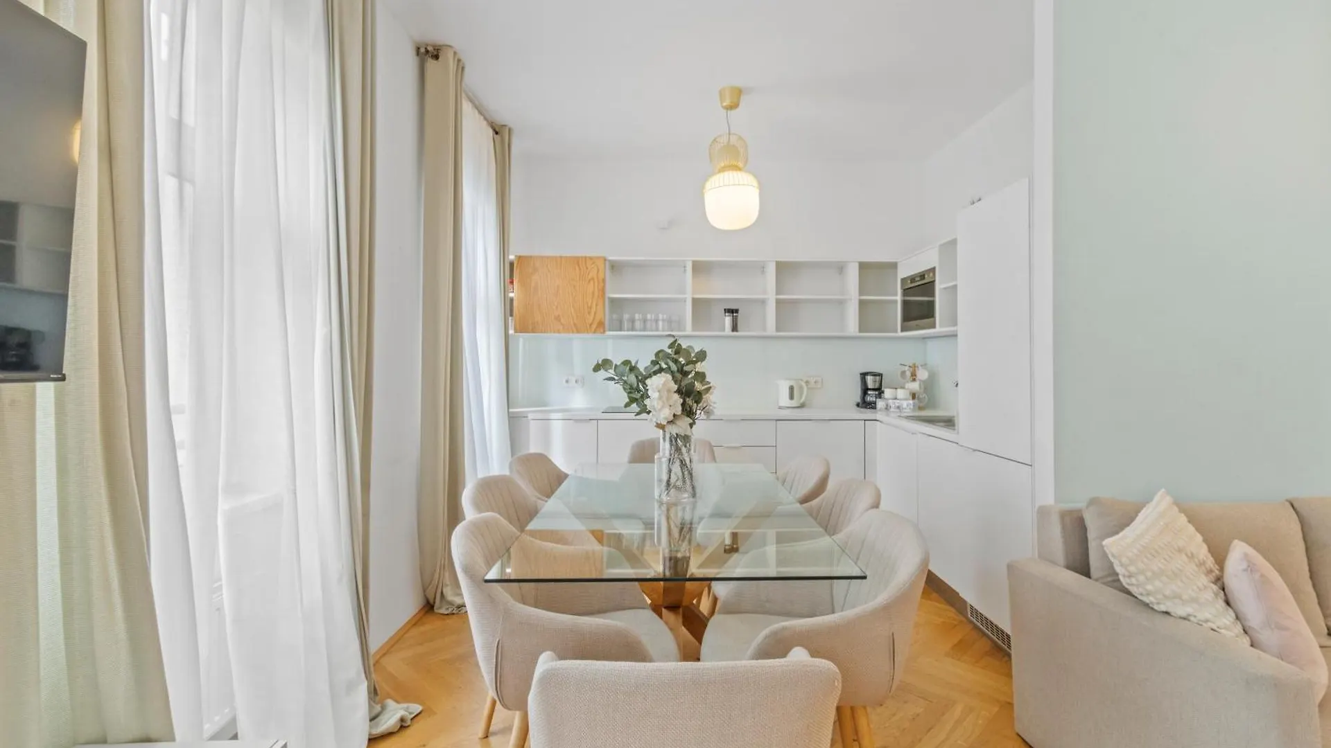 Apartment City Apartment, Two Metro Stations To Hauptbahnhof Vienna