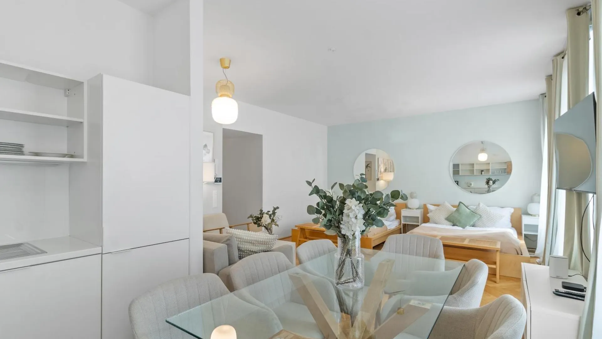 City Apartment, Two Metro Stations To Hauptbahnhof Vienna